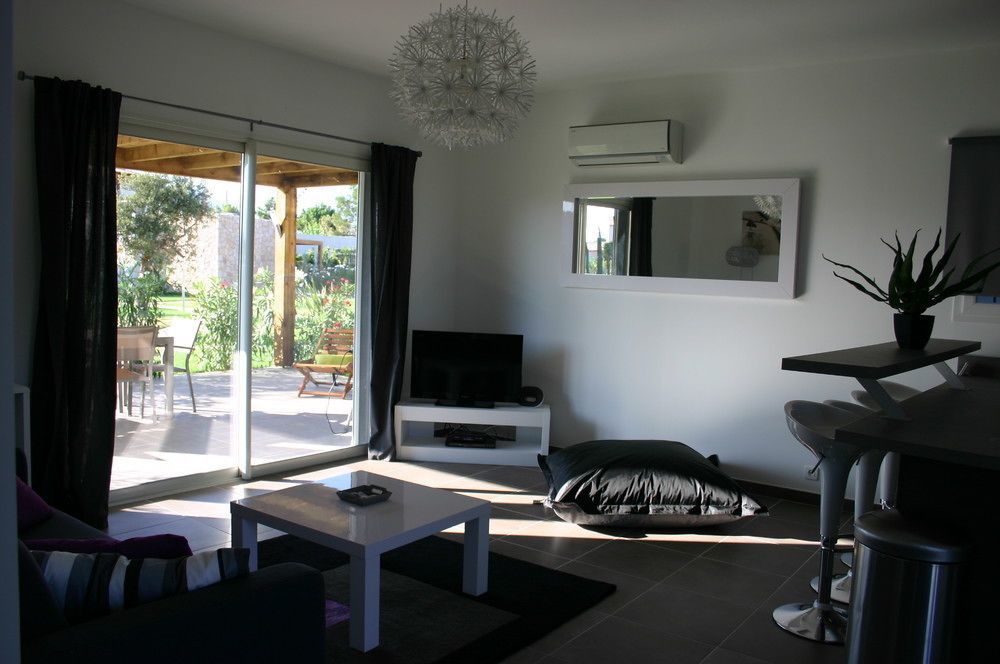 Résidence Pierre&Vacances Premium Les Villas de Porto-Vecchio Exterior foto