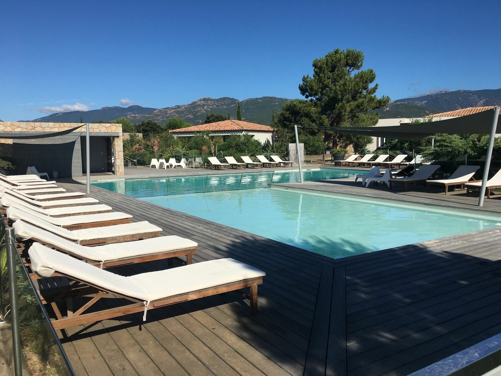 Résidence Pierre&Vacances Premium Les Villas de Porto-Vecchio Exterior foto