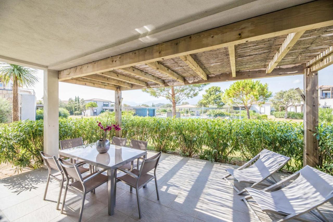 Résidence Pierre&Vacances Premium Les Villas de Porto-Vecchio Exterior foto